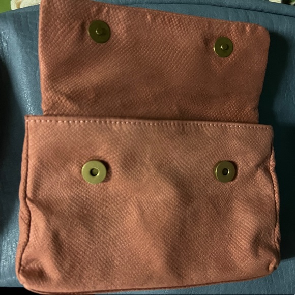 Anthropologie Envelope Crossbody Bag - Picture 5 of 6